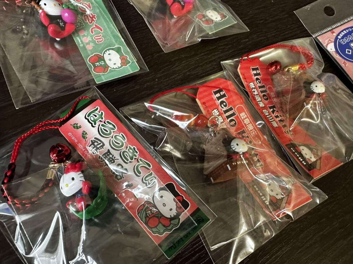 レア 岐阜花博限定 キティ 根付 ストラップ Amazon.co.jp: ご当地キティ 東海 岐阜県 その2 根付ストラップ